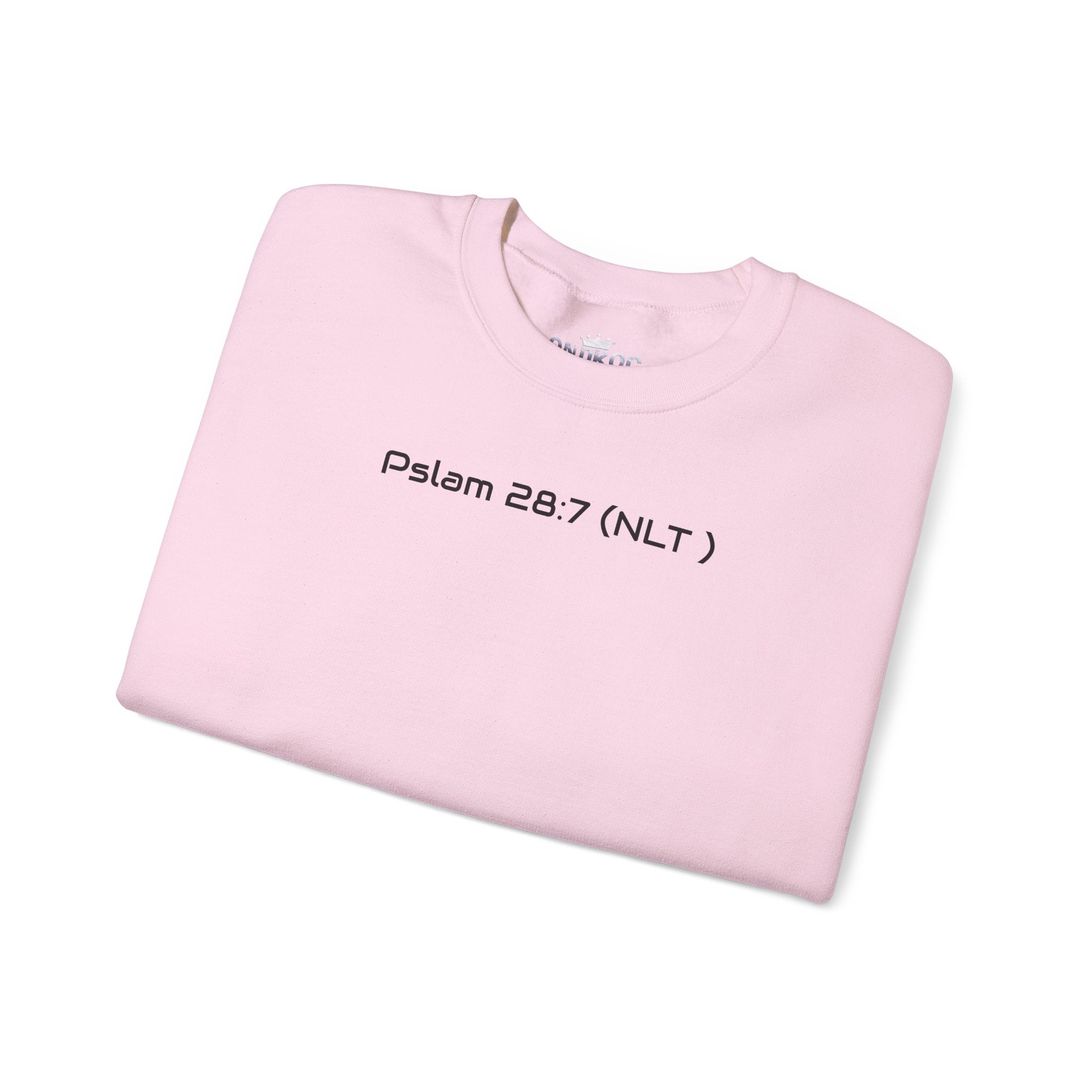 Never Give Up Sweatshirt — Motivational Anime Gym Crewneck (Psalm 28:7)